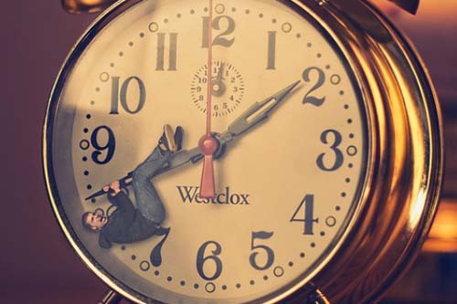 Basta de mañanas. La incidencia de la procastinación en el ámbito laboral.